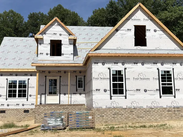 3934 Carriage Woods Court, Rocky Mount, NC 27804