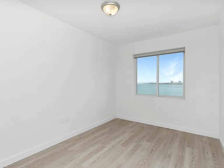 20 Scarboro Ave — Photo 15