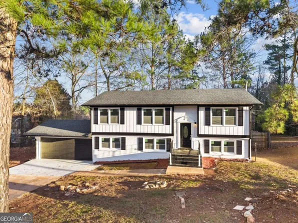 2304 S Hairston Rd, Decatur, GA 30035