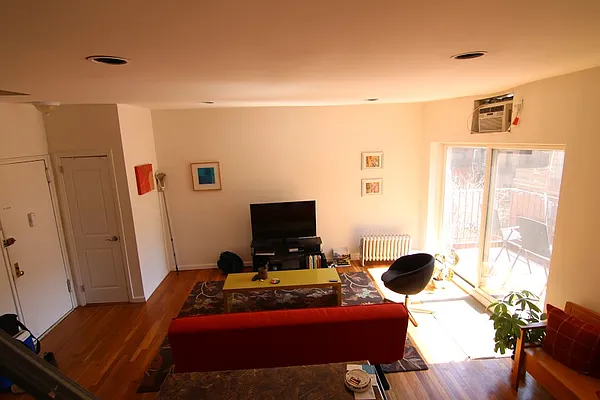 Rented by America Mecca Realty LLC | media 38