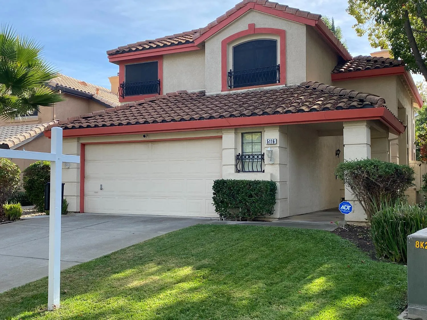 5116 Lady Di Way photo 1
