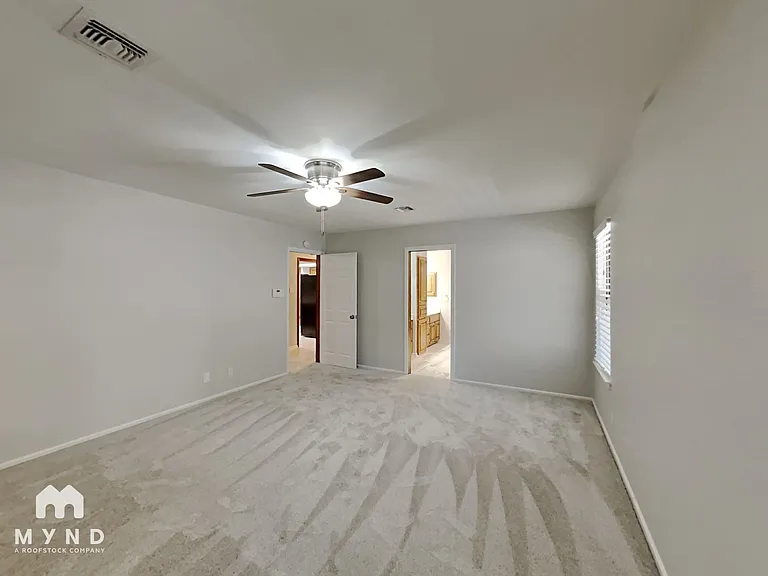 15710 Fern Ridge St — Photo 8