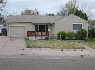 1613 Horseshoe Pl, Pueblo, CO 81001