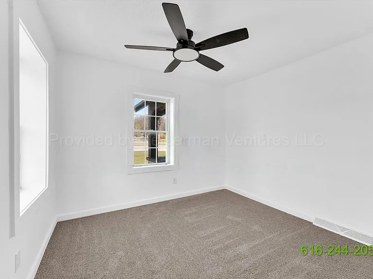 9335 SW Greenville Rd — Photo 13