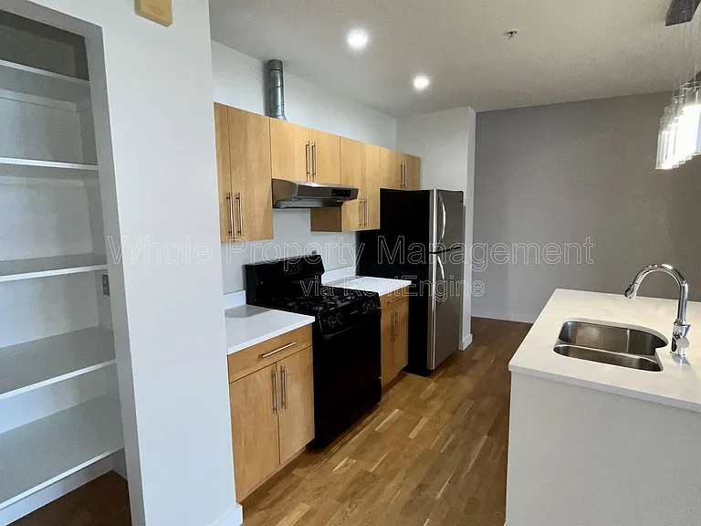 1925 W 32nd Ave #205 — Photo 50