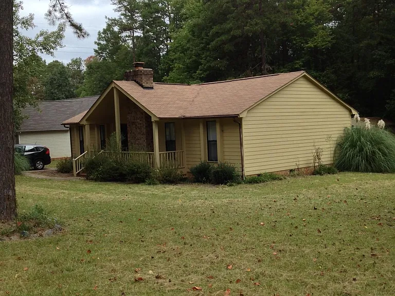 13505 Phillips Rd — Photo 2