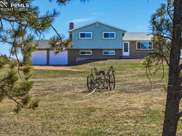 12720 Mesa View Rd, Larkspur, CO 80118
