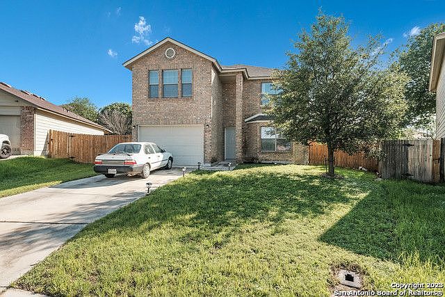 1st image of 8122 Laguna Palm