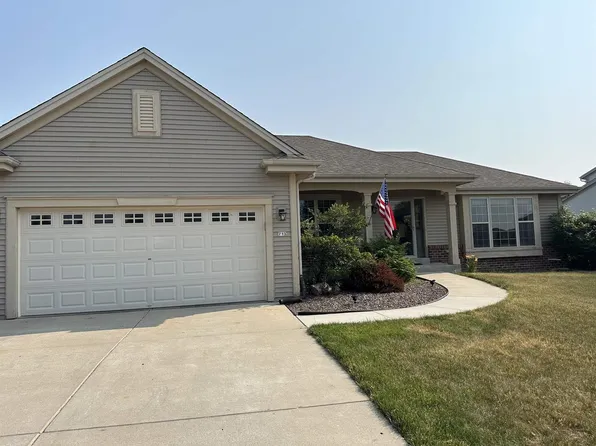 713 Bridlewood LANE, Watertown, WI 53094