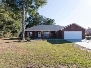 5064 Carlyn Dr, Pace, FL 32571