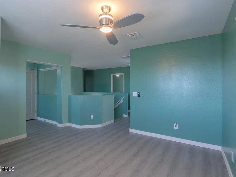 4722 S 238th Ln — Photo 29