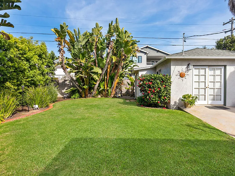 5673 La Jolla Hermosa Ave — Photo 23