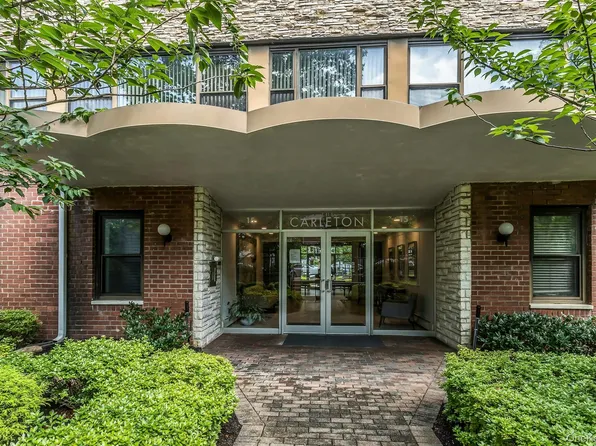 15 Hill Park Ave Avenue #1C, Great Neck, NY 11021