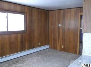 124 Pine St, Brooklyn, MI 49230