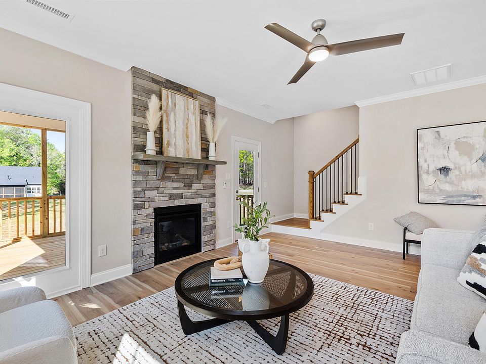 1st image of 123 Wichita Way