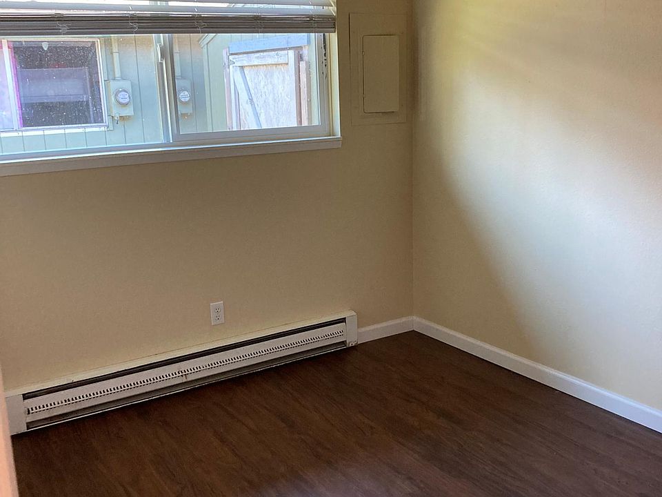 1st image of 2716 K St APT 1