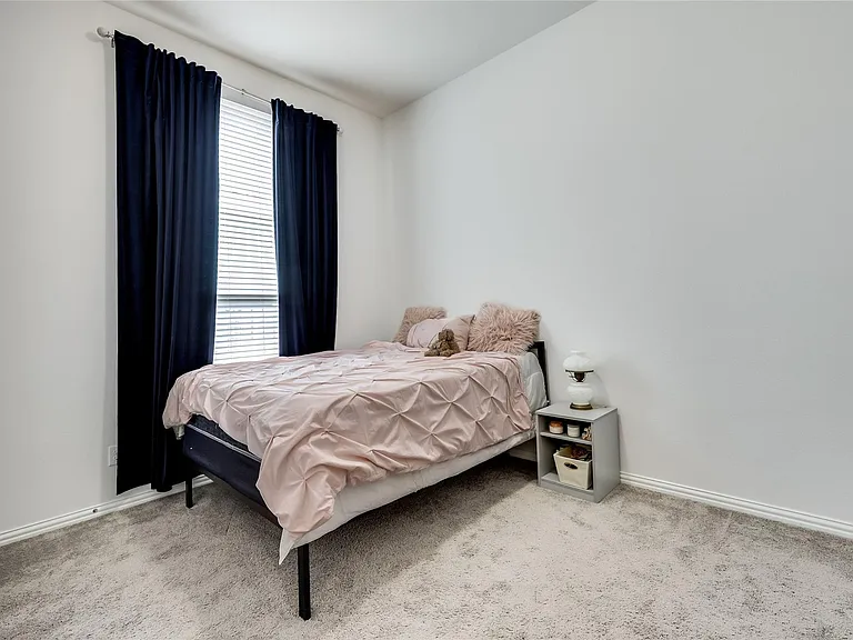 7705 Pace Ravine Dr — Photo 15