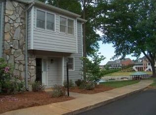 500 Catspaw Ln, Statesville, NC 28677