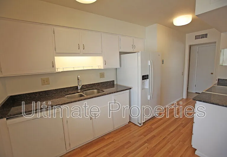 9859 W Emberwood Dr — Photo 8