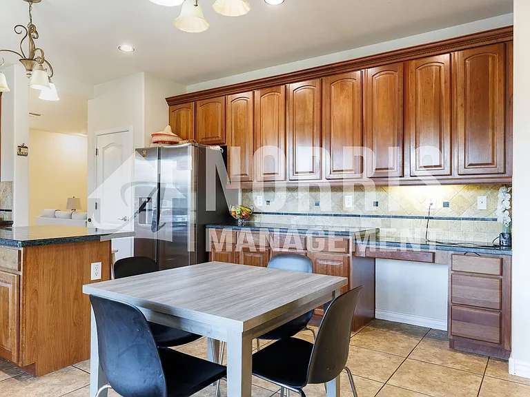 311 W Blue Lagoon Dr — Photo 24