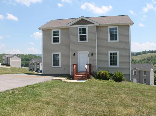 122 Prairie View Ln, Pembroke, VA 24136