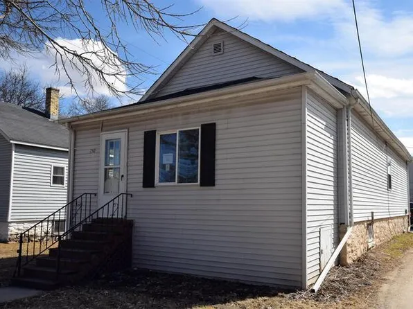 150 W Follett St, Fond Du Lac, WI 54935