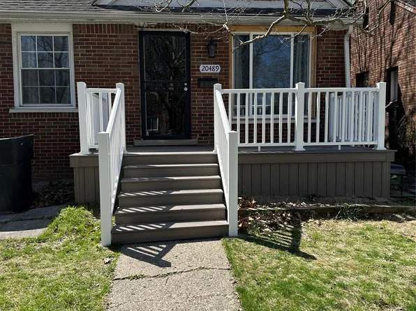 20489 Andover St, Highland Park, MI 48203