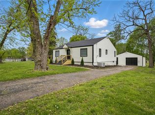 2640 S 53rd St, Kansas City, KS 66106