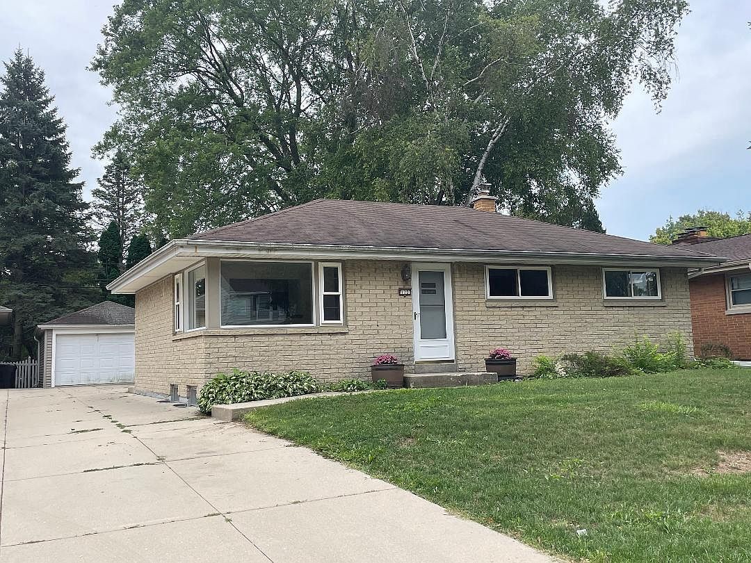 123 Brookdale DRIVE, South Milwaukee, WI 53172 MLS 1849609 Zillow