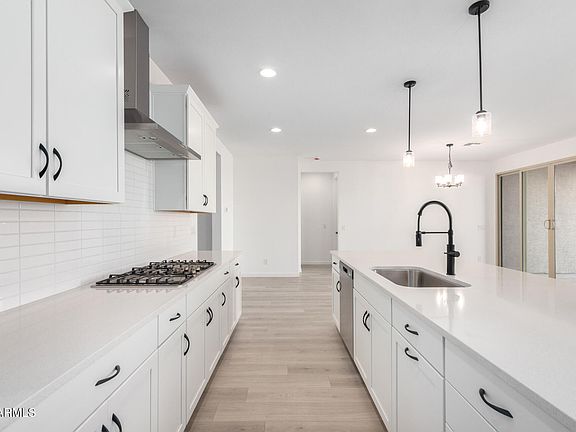 3rd image of 40386 W MICHAELS Drive