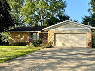 3013 Meadowbrook Dr, Wooster, OH 44691