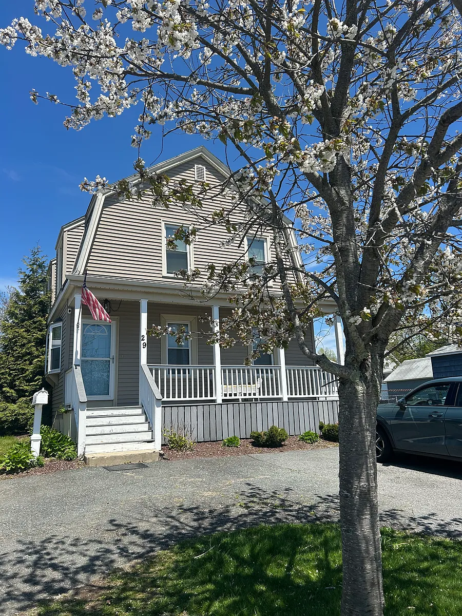 Building Photo - 29 Slocum St #1