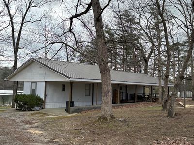 185 Lake Shore Dr, Pikeville, TN, 37367