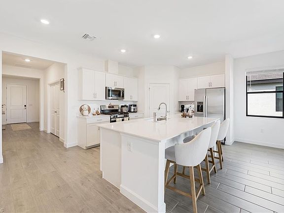 4th image of 20260 Millrun DR