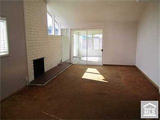 3rd image of 2106 W Chateau Ave