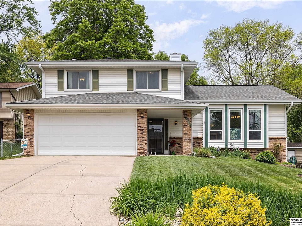 1st image of 14724 Jefferson Cir
