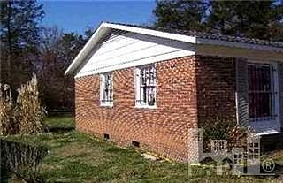 2nd image of 792 Bunce Road