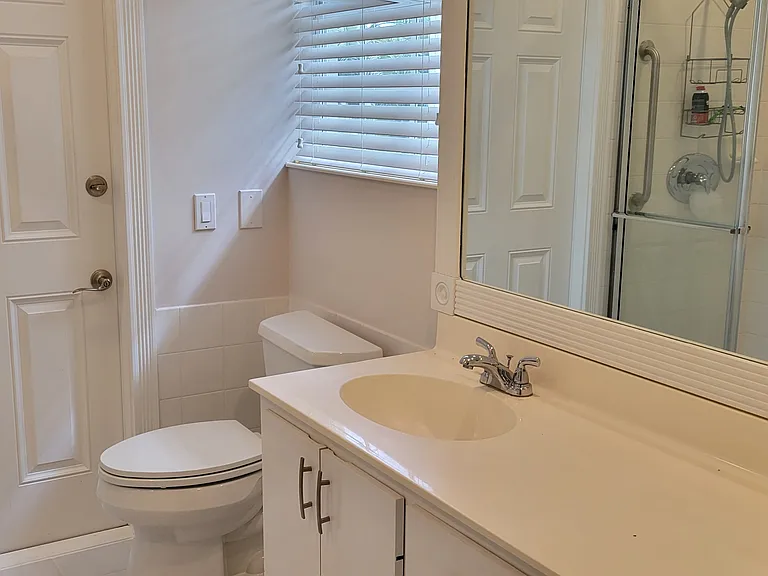1610 SW Waterfall Blvd — Photo 13