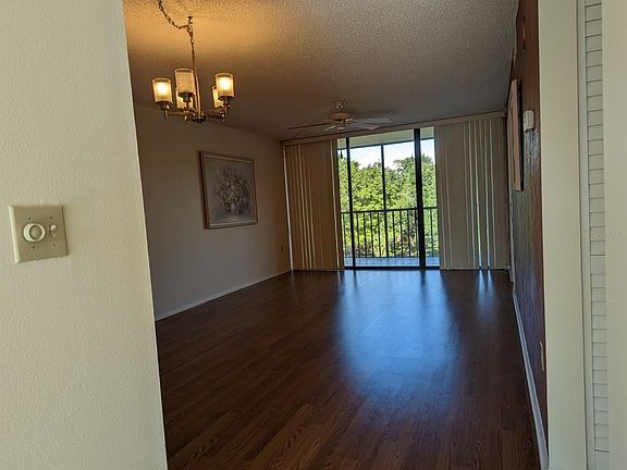 2nd image of 800 Cove Cay Dr Unit 4C
