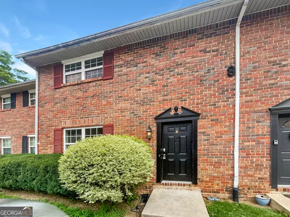 6354 Shannon Pkwy APT 8B, Union City, GA 30291