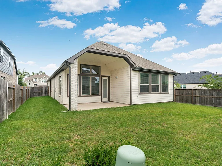 10718 Blossom River Dr — Photo 11