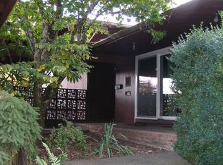 11370 SW Ridgecrest Dr, Beaverton, OR 97008