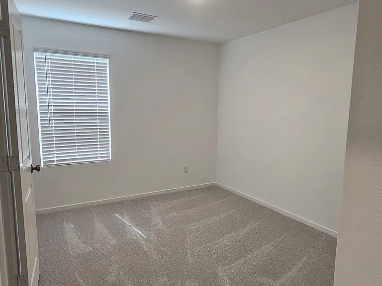 1600 Baron Ln — Photo 14