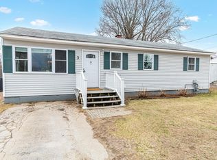 3 Logwood St, South Burlington, VT 05403
