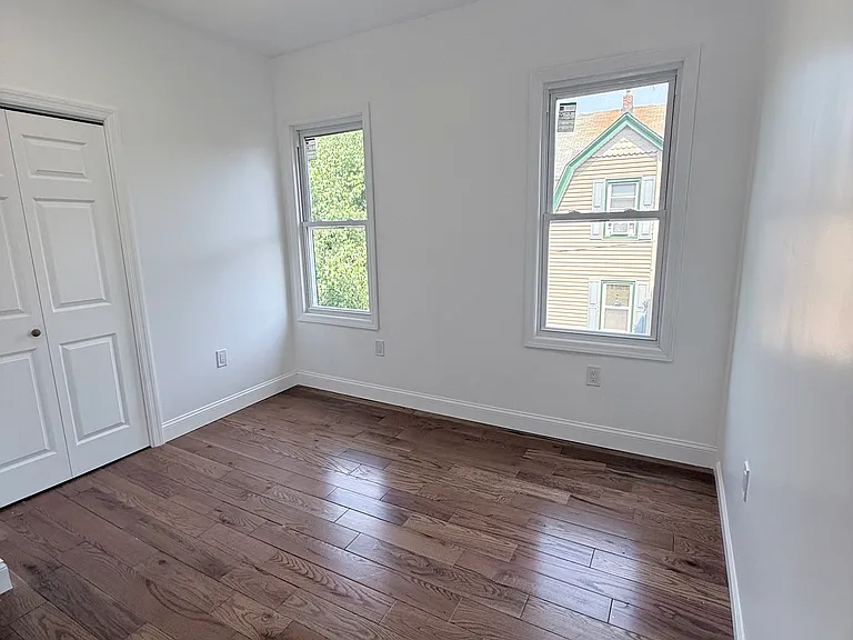 152 Washington St #2-3 — Photo 7