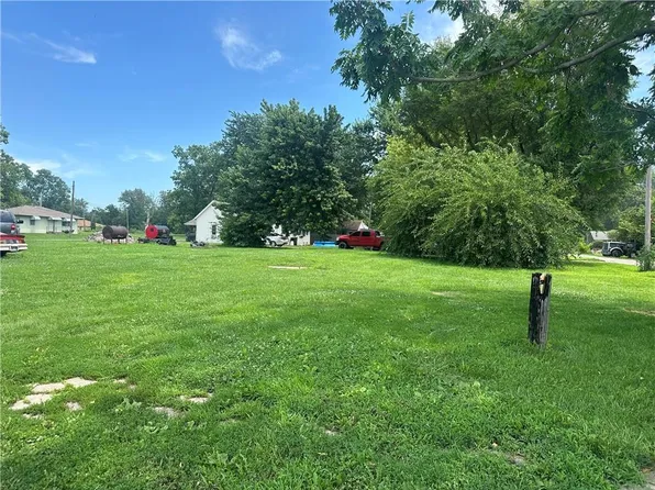 N 7th St, Plattsburg, MO 64477
