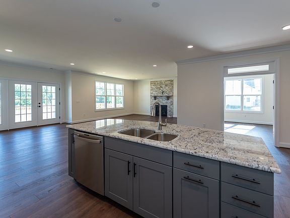 Fulton Terrace Open Flow Layout