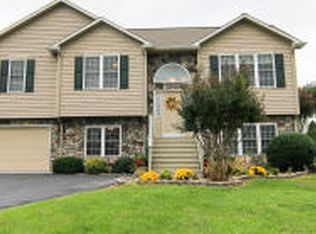 4226 Alleghany Dr, Salem, VA 24153