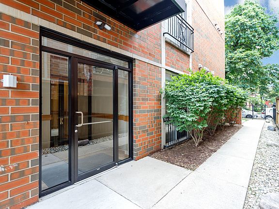 2nd image of 5533 W Higgins Ave APT 302