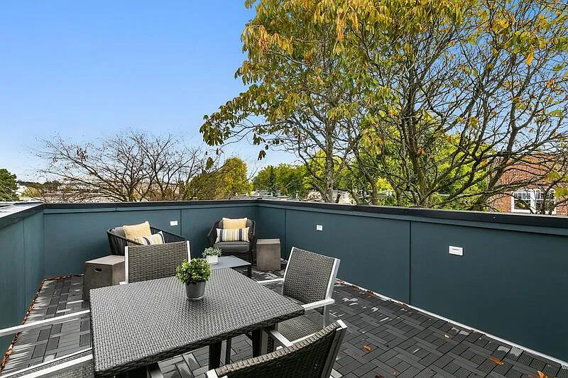 2 bed, 1.5 bath, 1274 sqft, $3,750 — Photo 4